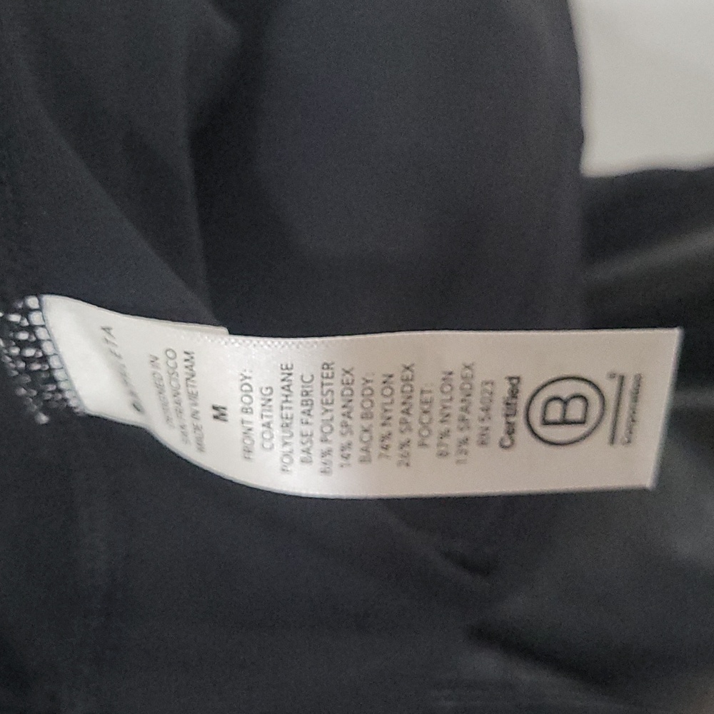 ATHLETA Black Faux Leather  Leggings. Like NEW. Size M. - Picture 6 of 8